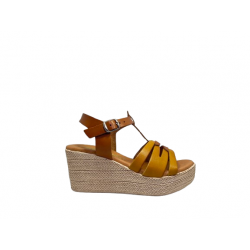 SANDALIA PIEL CUERO MOSTAZA