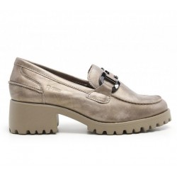 MOCASIN PIEL ESTRIBO...