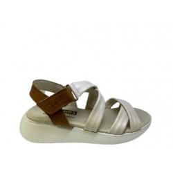 SANDALIAS PIEL TIRAS...