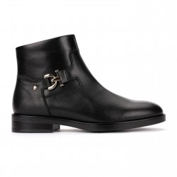 BOTIN PIEL DETALLE METALICO...